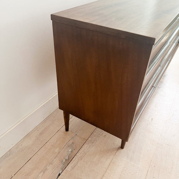 Bassett Low 9 Drawer Dresser – Atomic Furnishing & Design
