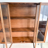 Broyhill Sculptra Curio Cabinet