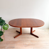 Danish Teak Round Dining Table w/ 2 Leaves