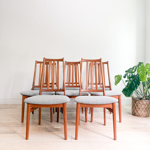 Set of 8 Preben Schou Dining Teak Dining Chairs