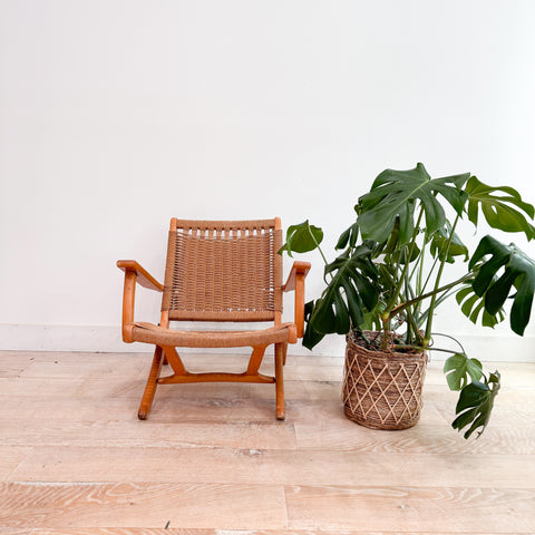Folding Woven Rope Chair w/ Arms