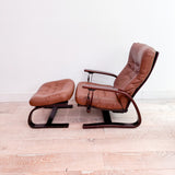 Westnofa Button Leather Lounge Chair/Ottoman