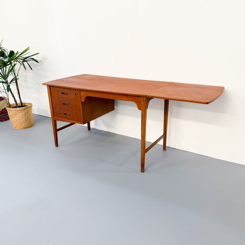 Danish Teak w/ Extendable Top Desk