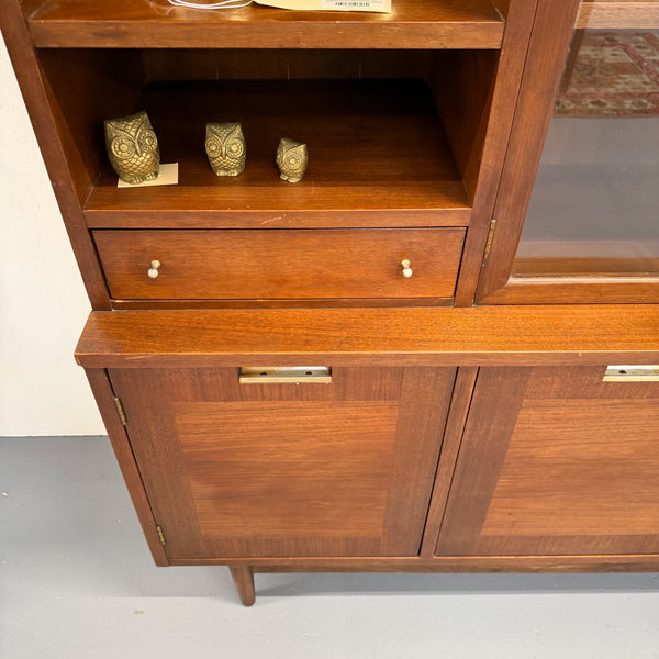 KZ194 ミッドセンチュリー　American of Martinsville American of Martinsville Hutch – Atomic Furnishing & Design