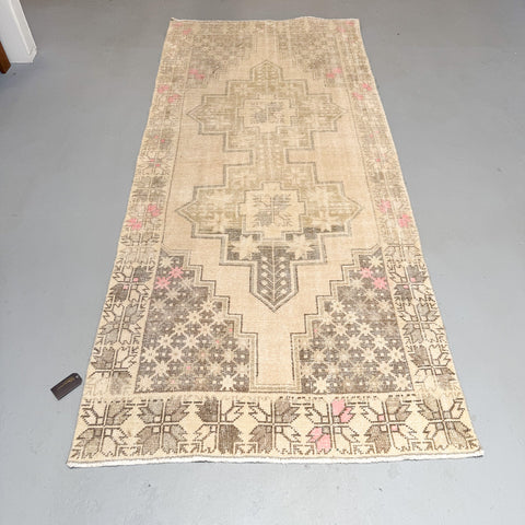 Tan/Pink Turkish Rug 101"x 44"