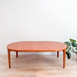 Danish Teak Round Dining Table w/ Sculpted Legs
