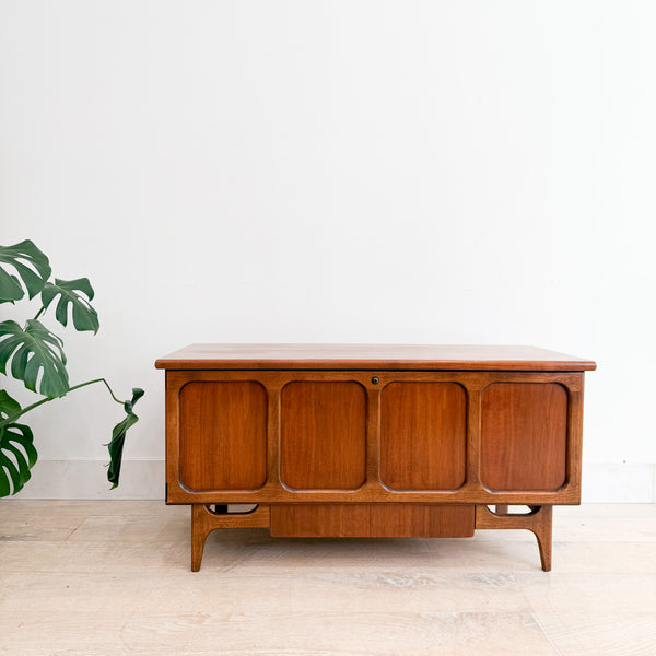 Lane Cedar Chest w/ Drawer – Atomic Furnishing & Design
