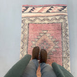 Mauve/Lavender Runner - 2'8x11'6