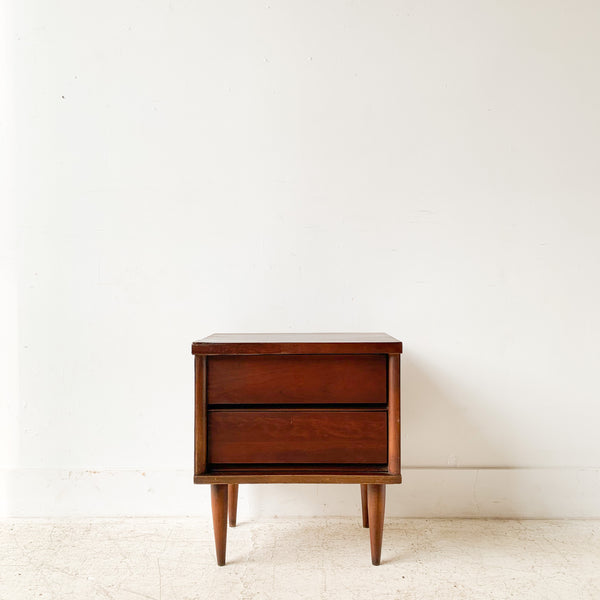 レトロ ミッドセンチュリー Mod モダン クリスマスセール10,000円 Mid Century Dark Cherry Nightstand – Atomic Furnishing & Design