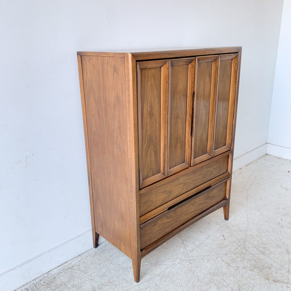 Mid Century Basic Witz Gentlemen's Chest – Atomic Furnishing & Design