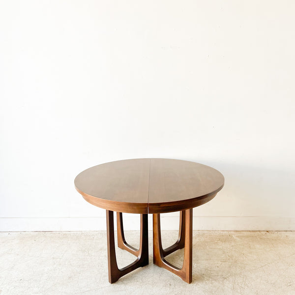 Broyhill emphasis dining set sales