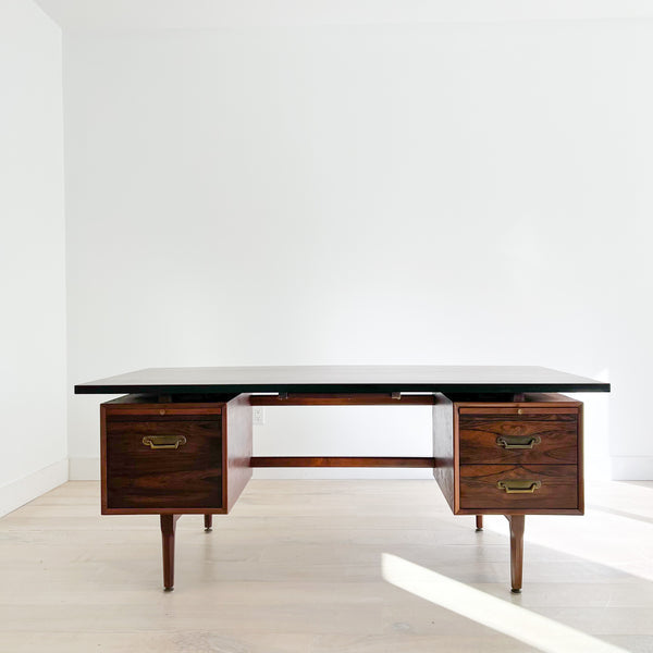 Mid Century Executive Rosewood Desk – Atomic Furnishing & Design
