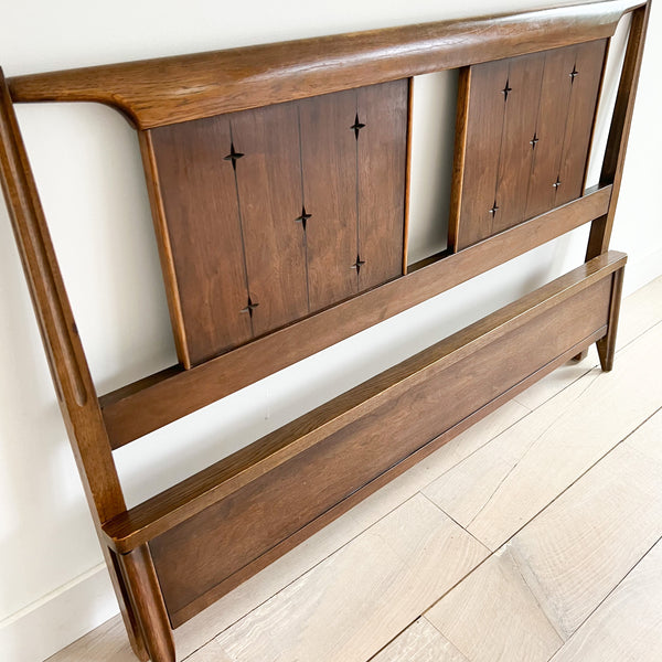 Broyhill Saga Full Size Headboard/Footboard Atomic Furnishing & Design