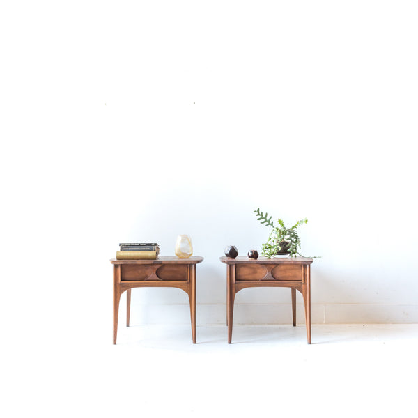 Pair of Kent Coffey Perspecta End Tables – Atomic Furnishing & Design
