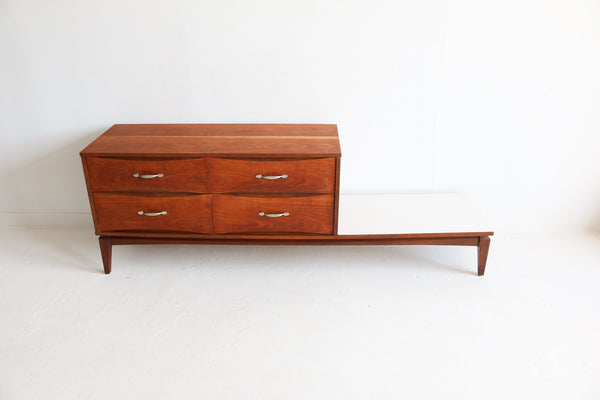 vintage kroehler dresser Kroehler Dresser/Media Center
