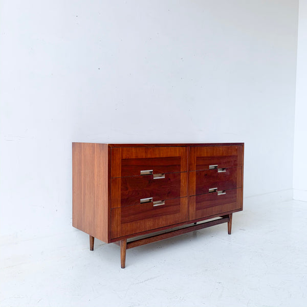 Mid Century Modern American of Martinsville Dresser – Atomic Furnishing &  Design