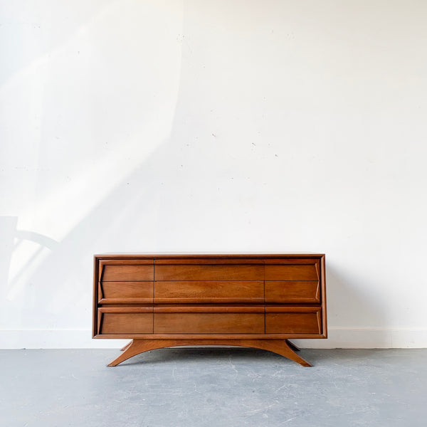 Mid Century Modern Kroehler Low Dresser