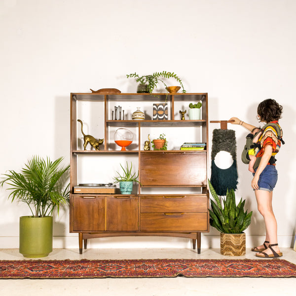 j.b._van_sciver_wall_unit_7-16