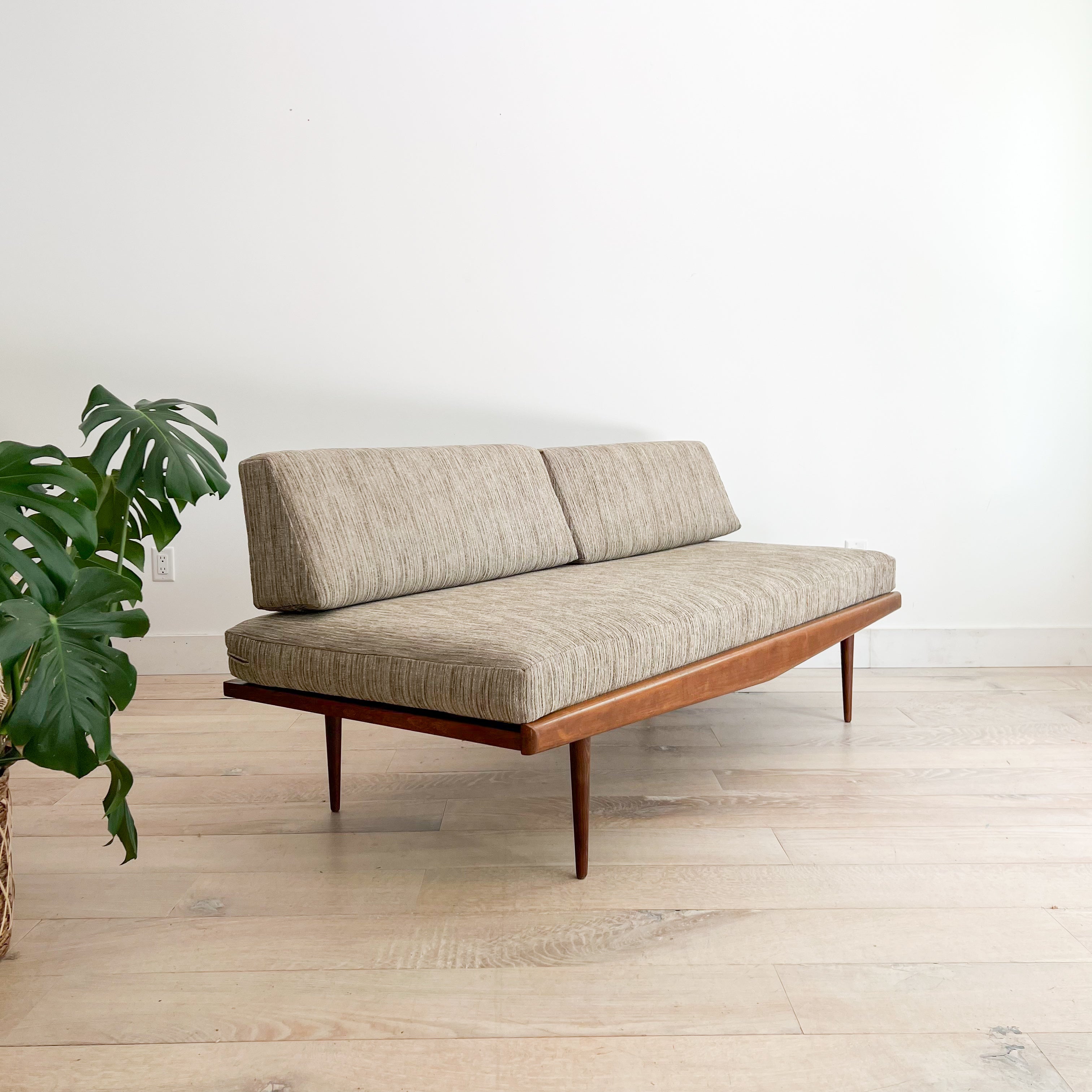 Mid Century Yugoslavian Sofa/Daybed – Atomic Furnishing & Design