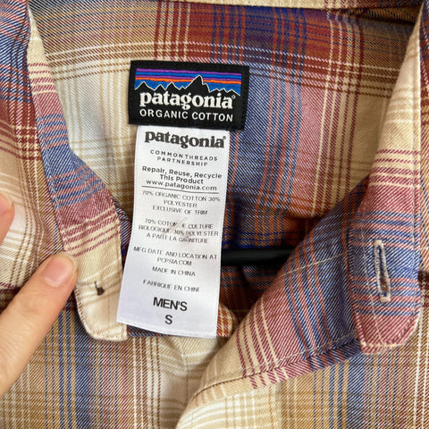 Vintage Patagonia Shirt – Atomic Furnishing & Design