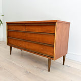 Bassett Two Tone 6 Drawer Dresser