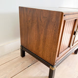 Pair of Henredon Nightstands/End Tables