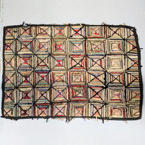 Antique Geometric Hook Rug