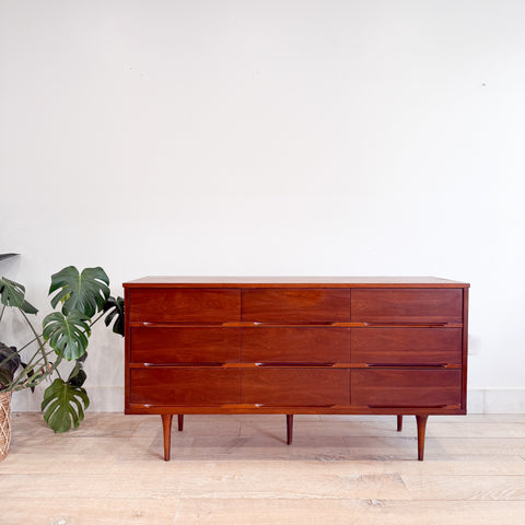 Mid Century Low Dresser w/ Tapered Legs