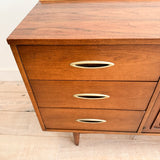 Broyhill Sculptra 9 Drawer Dresser