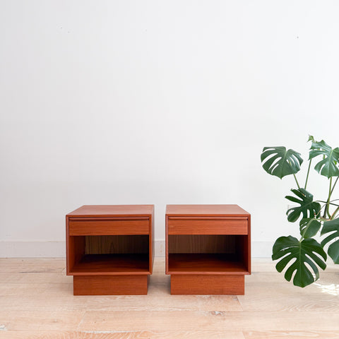 Pair of Westnofa Teak Nightstands