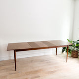 Broyhill Sculptra Dining Table w/ 3 Leaves