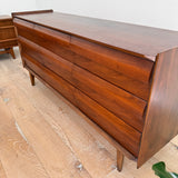 Lane 1st Edition Low 9 Drawer Dresser