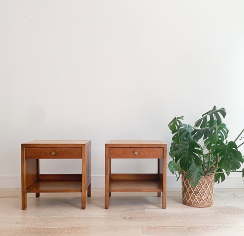 Pair of Henredon Nightstands