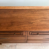 Broyhill Sculptra Dresser