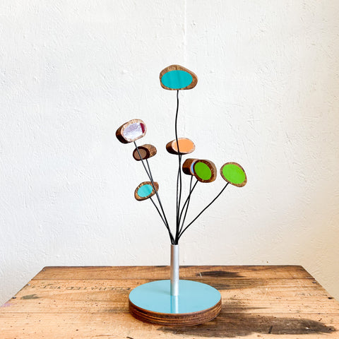 8 Atomic Flowers w/ Wood Stand