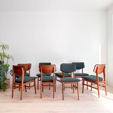 Set of 8 Gunlocke Dining Chairs - New Upholstery