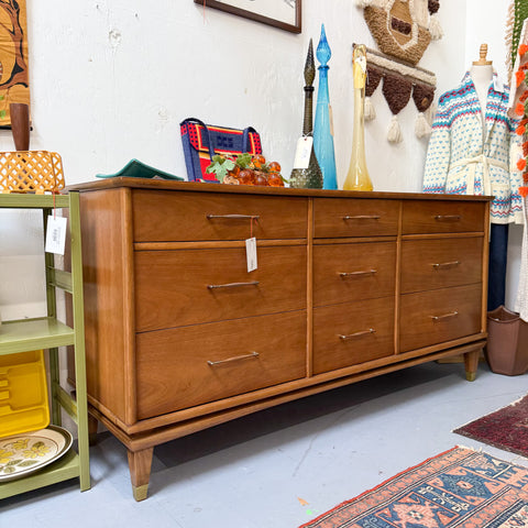 Kent Coffey The Nomad Dresser