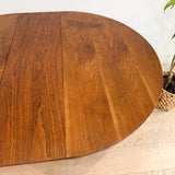 Walnut Broyhill Brasilia Dining Table w/ 1 Leaf