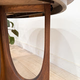 Walnut Broyhill Brasilia Dining Table w/ 1 Leaf