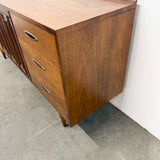 Broyhill Sculptra Low Dresser