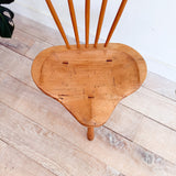Shaker Peg Tripod Chair