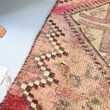 Vintage Wool Rug Approx 7' x 4.5'