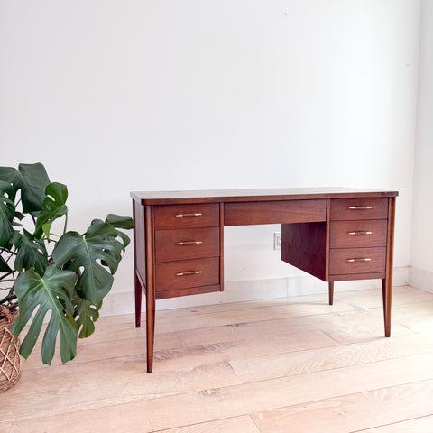 Broyhill Saga Desk w/ Finished Back