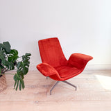HBF Dialogue Lounge Chair