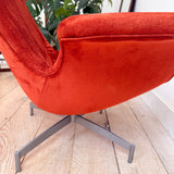 HBF Dialogue Lounge Chair