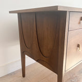 Broyhill Brasilia Desk