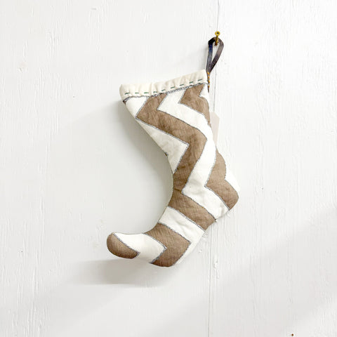Sm Gray/White Zig Zag Stocking
