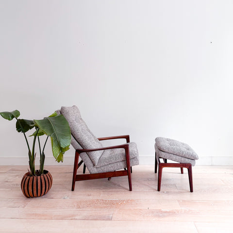 Mid Century Dux Recliner w/ Ottoman