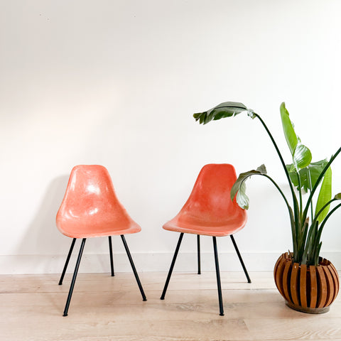 Vintage Pink Shell Chair