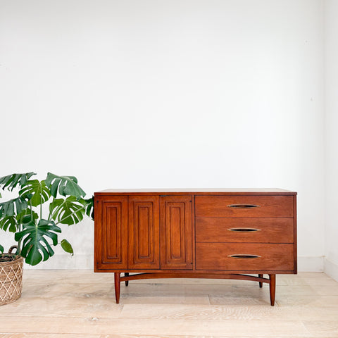 Broyhill Sculptra Buffet